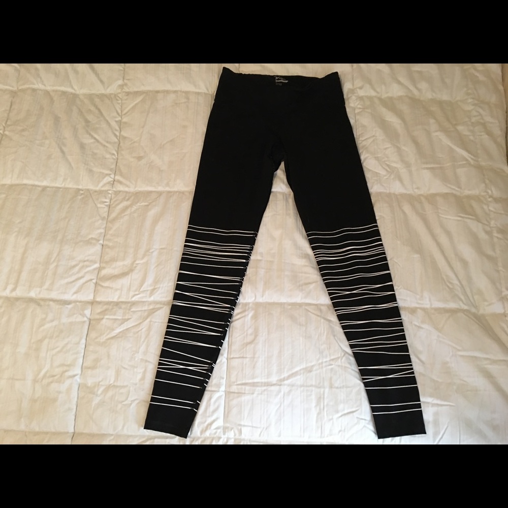 black leggings
